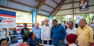 Propeep respalda familias y trabajadores del tabaco en Villa González con jornada de inclusión social