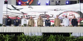 Director de la Policía Nacional es condecorado en el 78.º aniversario de la Fuerza Aérea Dominicana