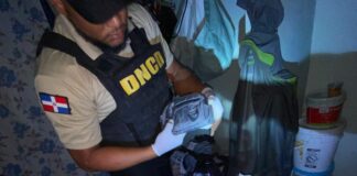DNCD APRESA EN HIGÜEY MICROTRAFICANTE CON DROGAS Y DOS ARMAS DE FUEGO.