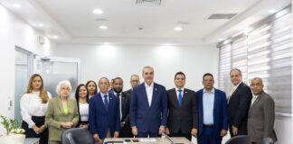 Presidente Abinader reafirma su compromiso con el fortalecimiento de la Unidad Antifraude para elevar la transparencia y el control de los recursos del Estado.