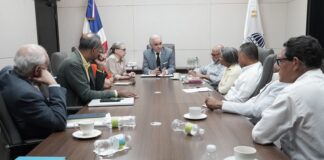 Ministerio de Educación y ADP definen los próximos pasos para concluir la Evaluación de Desempeño Docente (EDD).