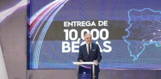 Luis Miguel De Camps destaca nuevas oportunidades para que estudiantes continúen su formación tras concluir el bachillerato.