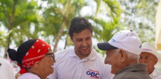 ¡RAYMOND RODRÍGUEZ Y FUNDACIÓN GBC LLEVAN ESPERANZA A LAS CUEVAS DE CEVICOS Y TRANSFORMAN LA VIDA DE MÁS DE 400 FAMILIAS!