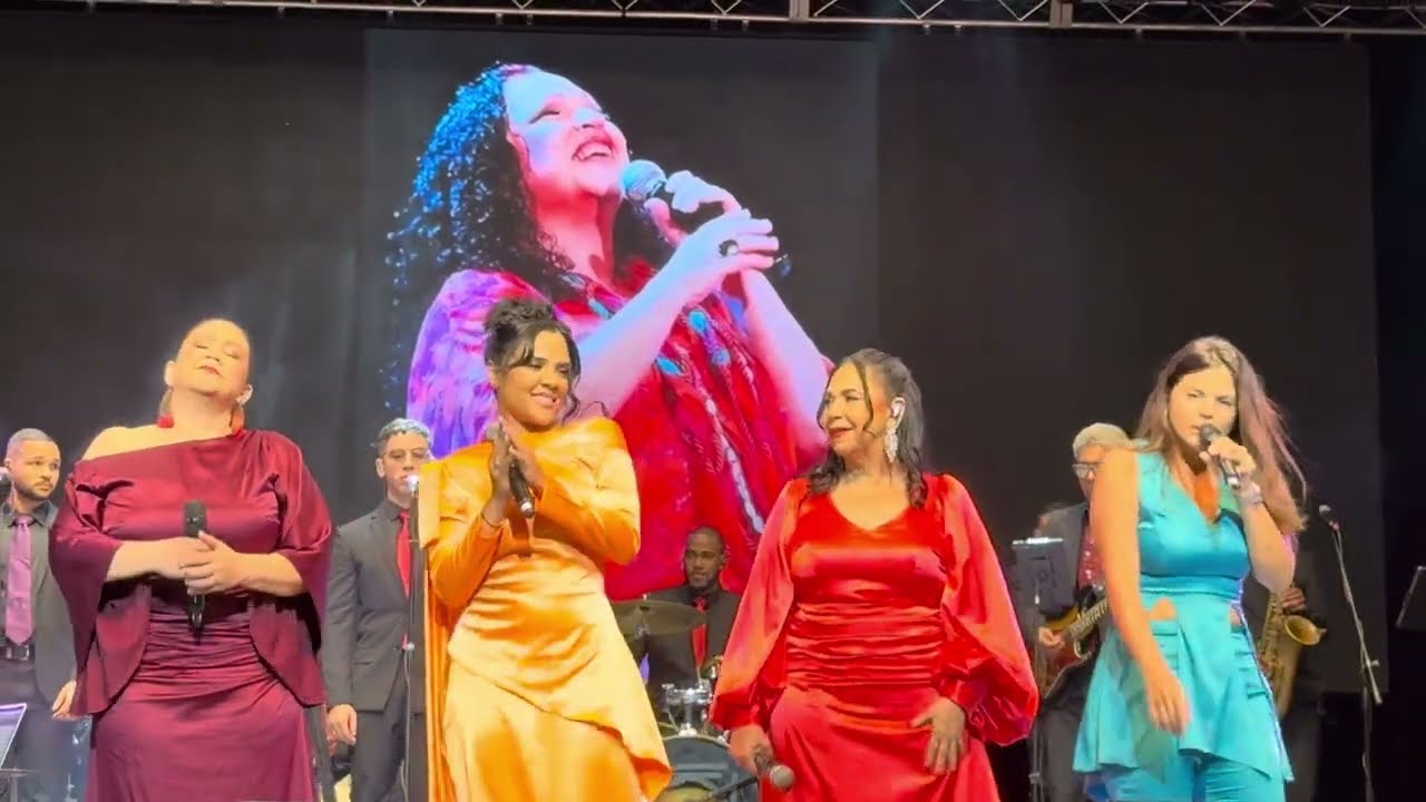 maridalia-hernandez-realiza-homenaje-a-sonia-silvestre